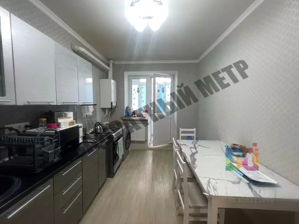 3-к кв. Калмыкия, Элиста 2-й мкр, 40 (82.2 м) - Фото 2