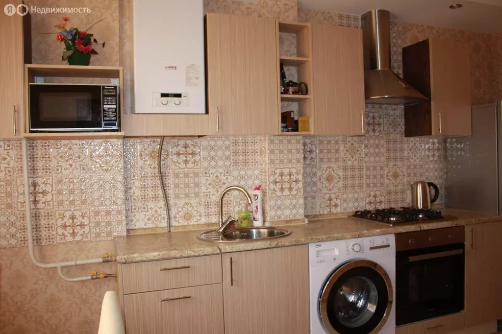 1-комнатная квартира: Сочи, Молодогвардейская улица, 2Б/7 (35 м) - Фото 1