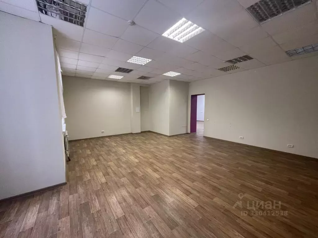 Помещение свободного назначения в Татарстан, Казань ул. Салиха ... - Фото 2