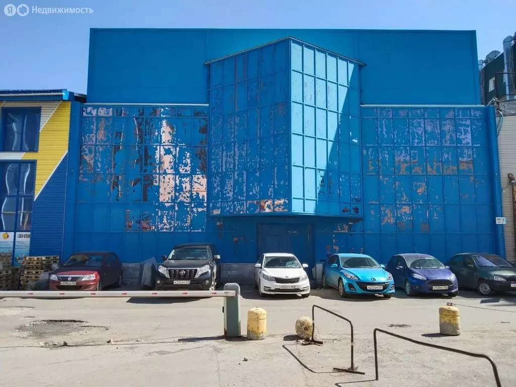 Помещение свободного назначения (2100 м) - Фото 1