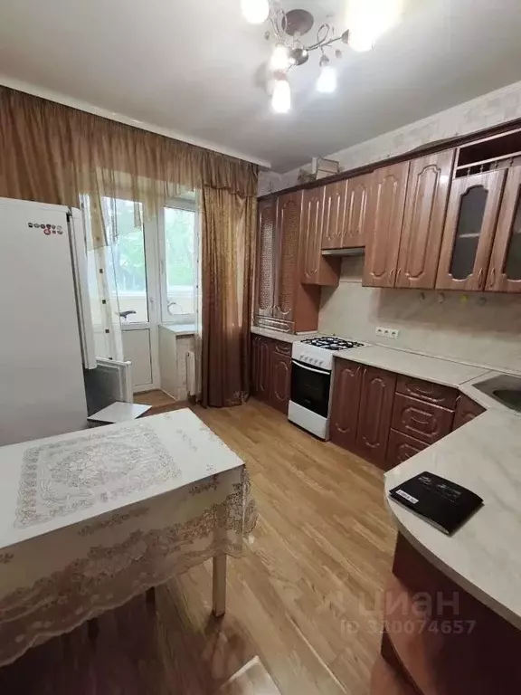 1-к кв. Белгородская область, Белгород Парковая ул., 5 (37.1 м) - Фото 2