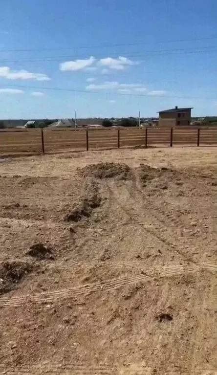 Участок в Крым, Сакский район, Суворовское с/пос, с. Лиманное  (6.0 ... - Фото 1