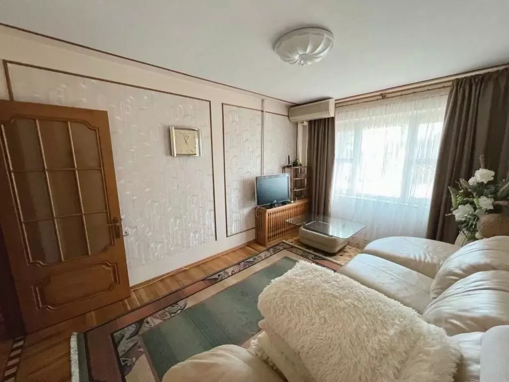 3-к кв. Краснодарский край, Сочи Гагарина мкр, ул. Красноармейская, 40 ... - Фото 1