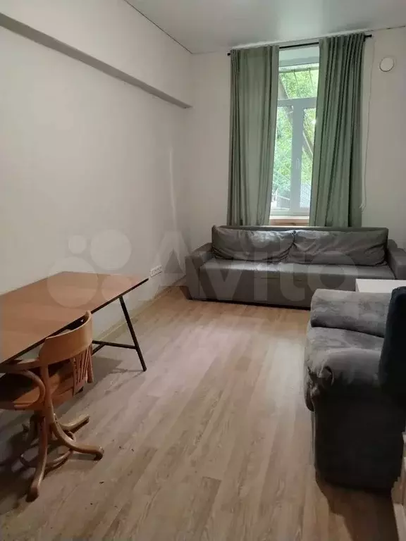 4-к. квартира, 90 м, 1/5 эт. - Фото 0