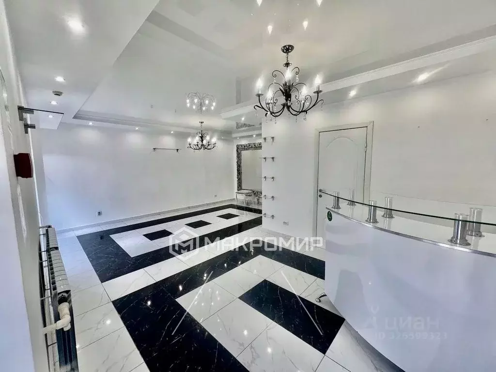 Торговая площадь в Брянская область, Брянск просп. Ленина, 30 (35 м) - Фото 2