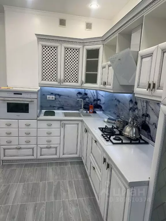 2-к кв. Краснодарский край, Геленджик Туристическая ул., 4Гк2А (42.0 ... - Фото 0