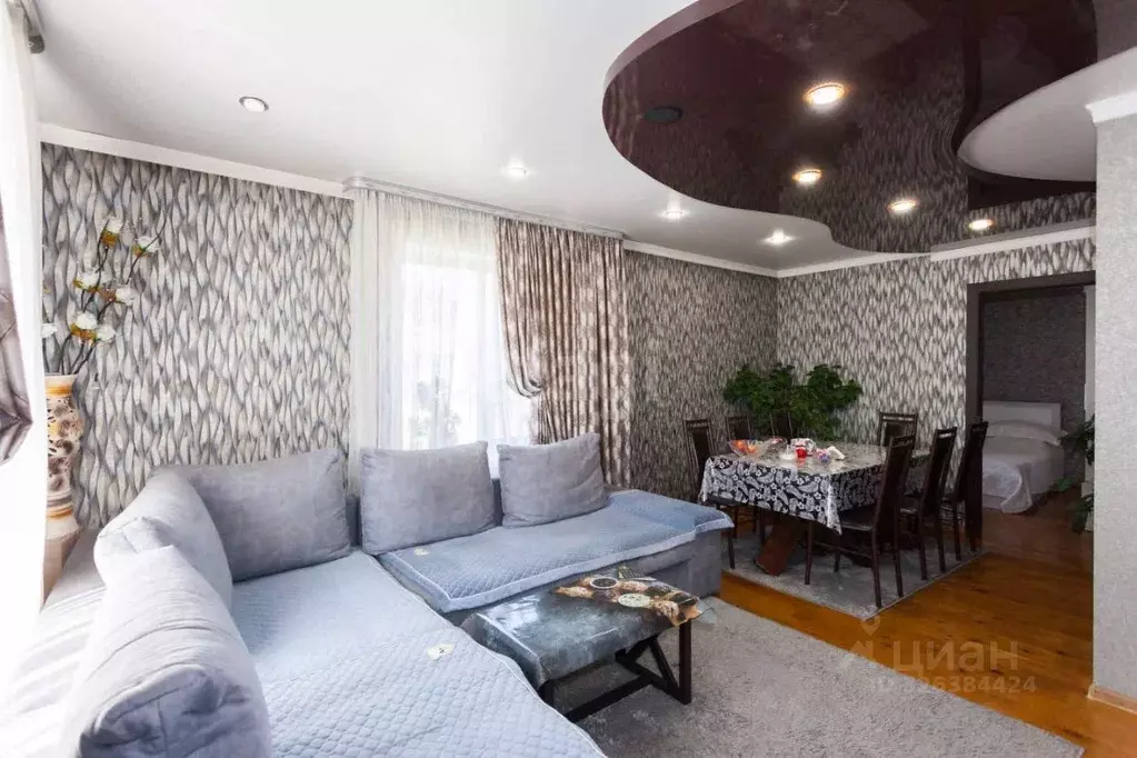 Дом в Хакасия, Абакан ул. Чертыгашева (185 м) - Фото 1