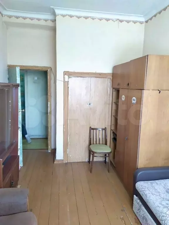 Комната 52 м в 2-к., 3/3 эт. - Фото 1