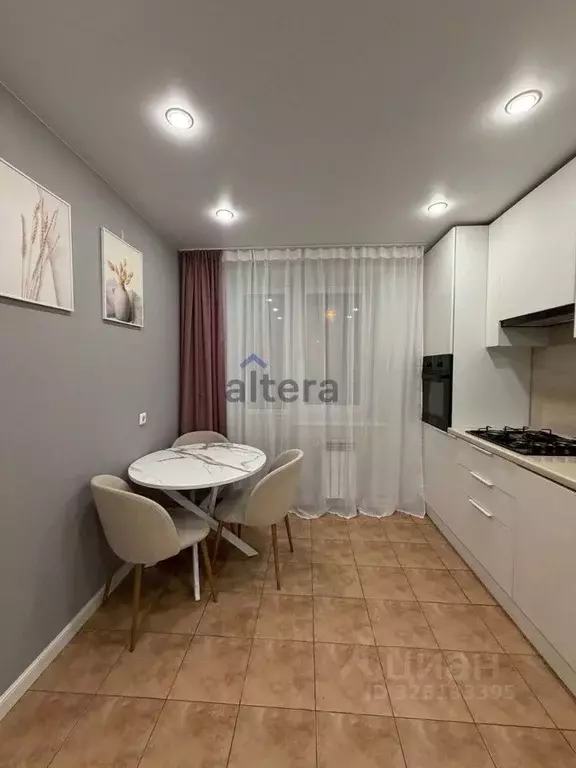 1-к кв. Татарстан, Казань ул. Зур Урам, 7А (38.0 м) - Фото 2