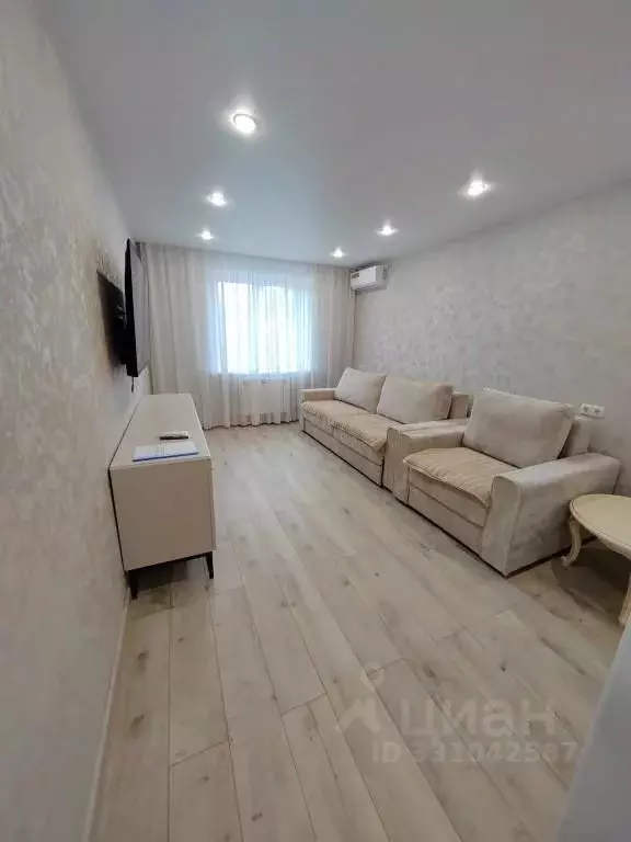 2-к кв. Башкортостан, Благовещенск ул. Зенцова, 1 (50.0 м) - Фото 1