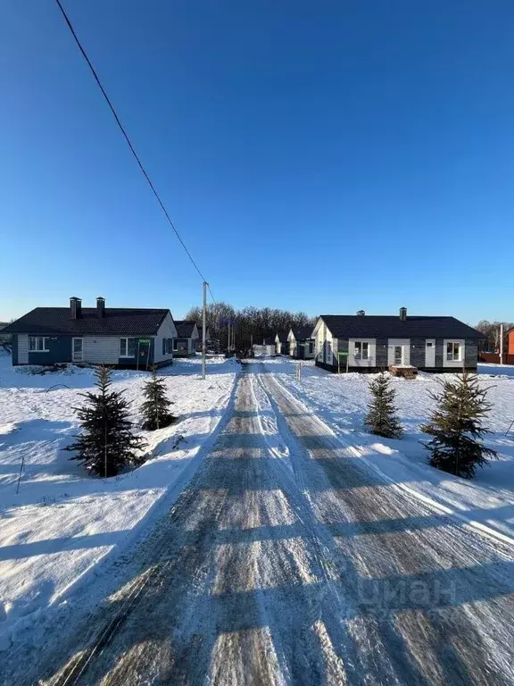 Дом в Татарстан, Верхнеуслонский район, Набережно-Морквашское с/пос, ... - Фото 1