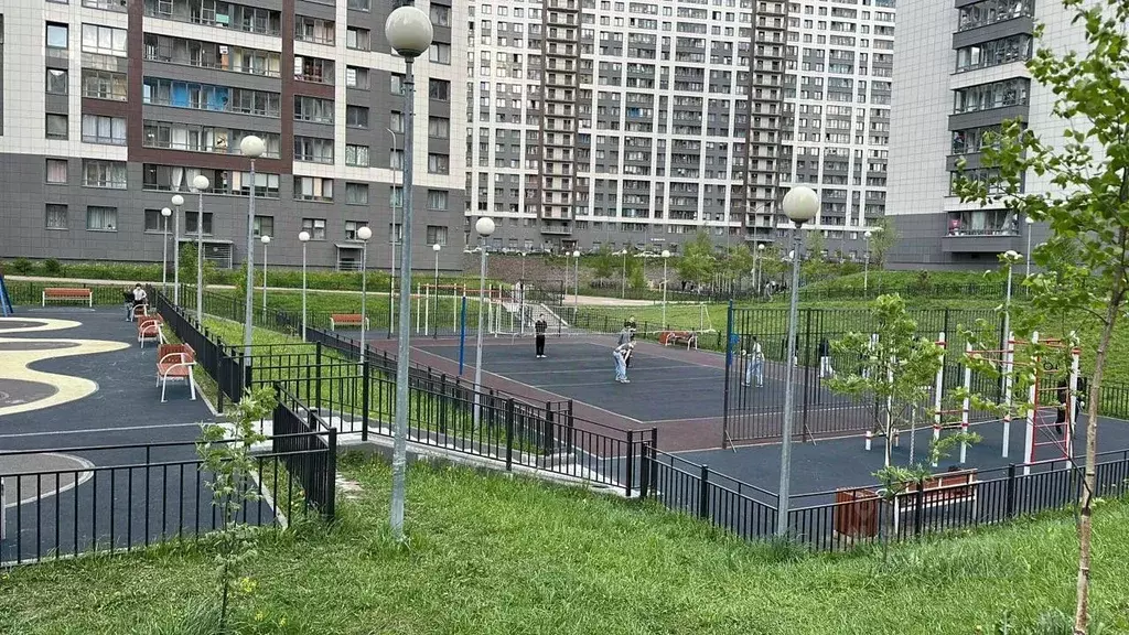 Студия Ленинградская область, Мурино Всеволожский район, ул. ... - Фото 0