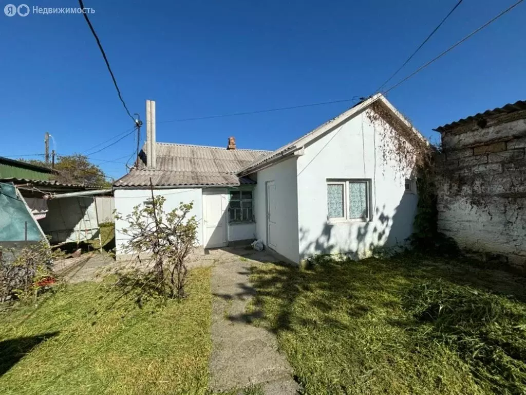 Дом в Симферополь, Артезианская улица, 43 (110 м) - Фото 0