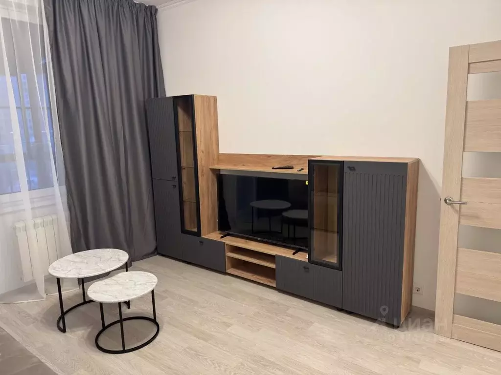 3-к кв. Москва Береговой проезд, 1Б (72.6 м) - Фото 1