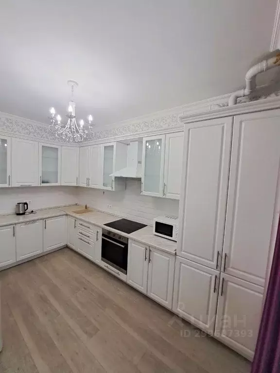 3-к кв. Астраханская область, Астрахань Донбасская ул., 3 (110.0 м) - Фото 1