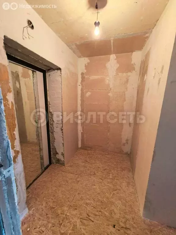 1-комнатная квартира: Мончегорск, Комсомольская набережная, 52/9 (29 ... - Фото 2