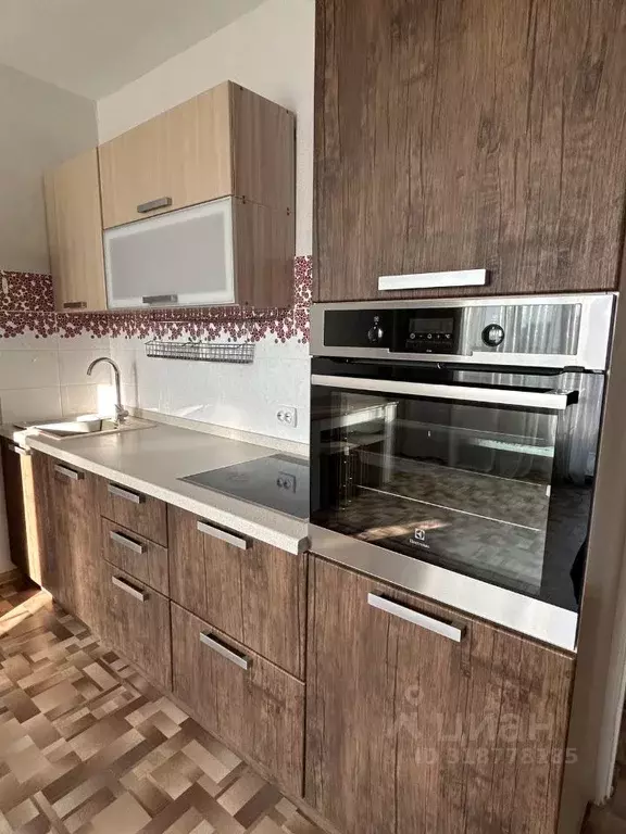 2-к кв. Томская область, Томск ул. Энтузиастов, 45 (56.0 м) - Фото 0