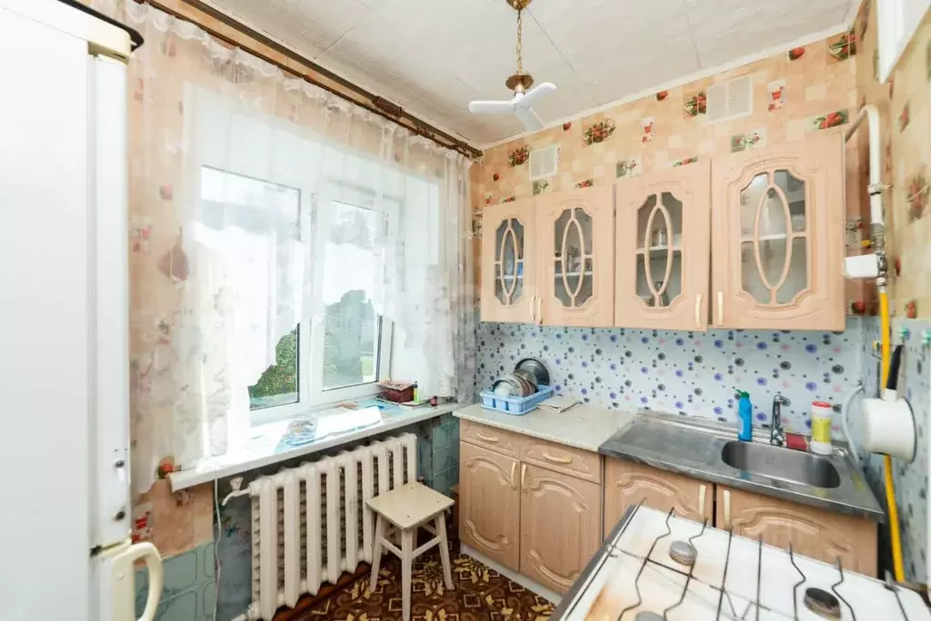 3-к кв. Курганская область, Варгаши рп ул. Комсомольская, 5 (51.5 м) - Фото 1