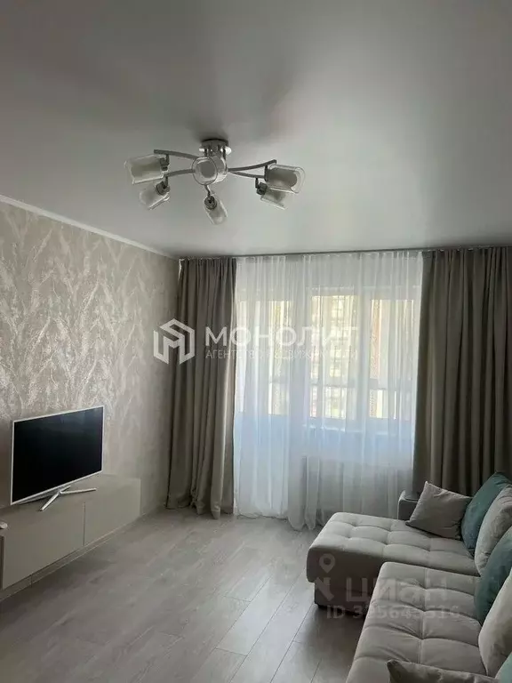 1-к кв. Белгородская область, Старый Оскол Степной мкр, 33В (44.0 м) - Фото 1