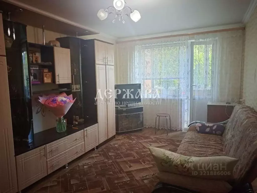 1-к кв. Белгородская область, Старый Оскол Весенний мкр, 7 (31.0 м) - Фото 0