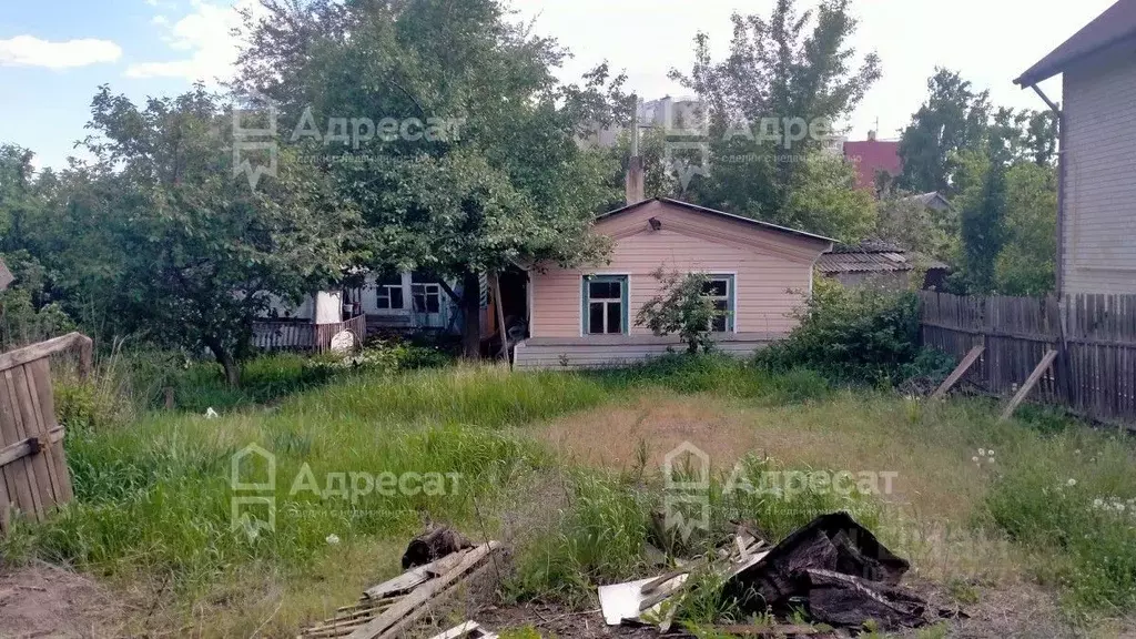 Дом в Волгоградская область, Волгоград Лемешкинская ул. (37 м) - Фото 0