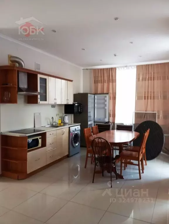 Коттедж в Крым, Евпатория ул. Киевская, 57А (238 м) - Фото 1