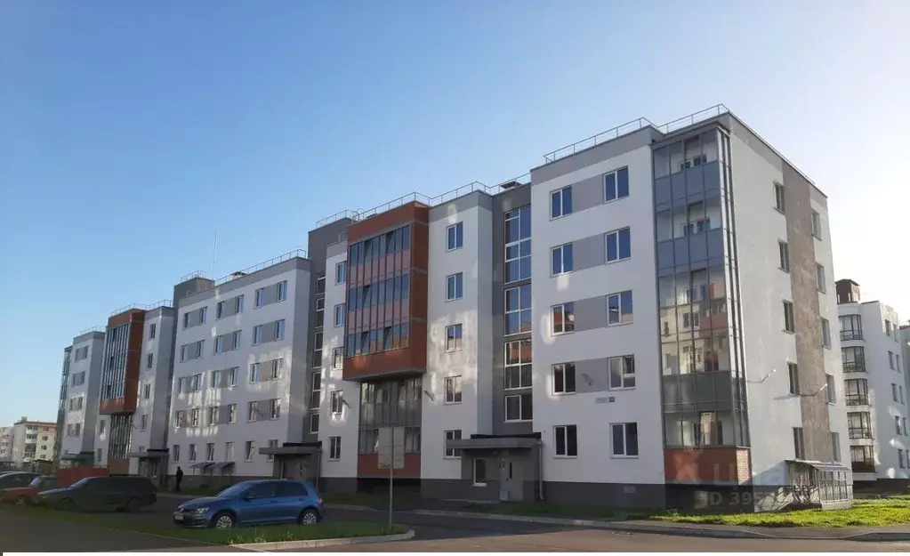 Вторичка в новом петергофе