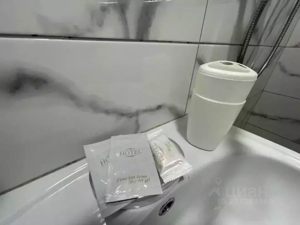 Комната Краснодарский край, Сочи ул. Ленина, 116 - Фото 2