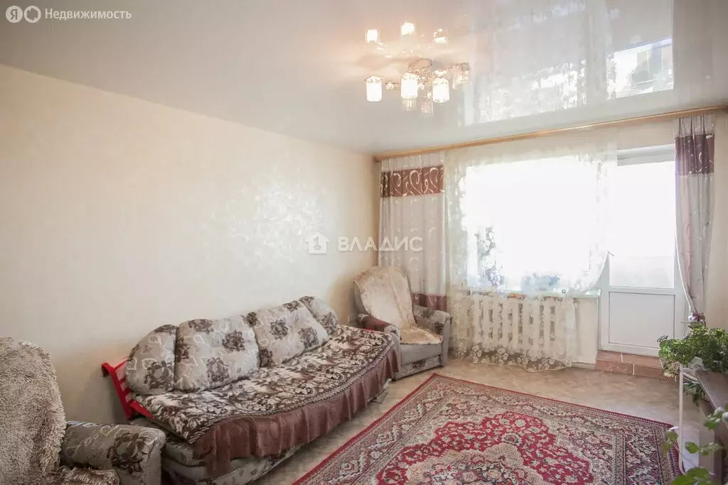 3-комнатная квартира: Благовещенск, Игнатьевское шоссе, 18 (66.5 м) - Фото 1