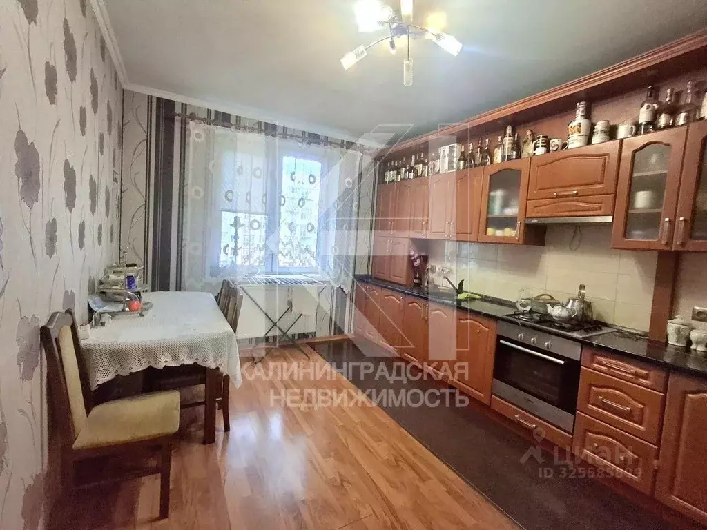 2-к кв. Калининградская область, Калининград ул. Белинского, 42 (71.6 ... - Фото 1
