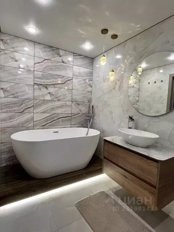 3-к кв. Томская область, Северск Коммунистический просп., 145 (62.7 м) - Фото 1