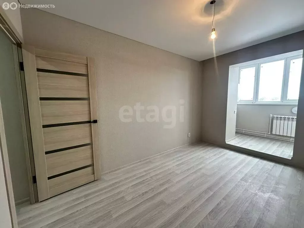 1-комнатная квартира: Чебаркуль, улица Крылова, 85 (39.4 м) - Фото 1