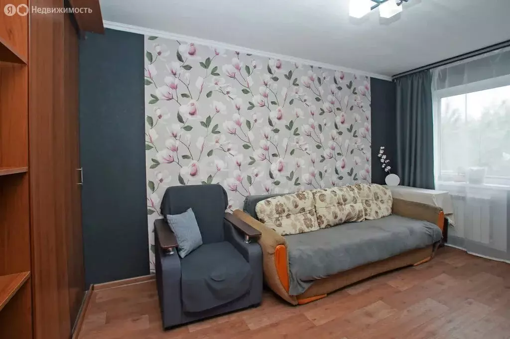2-комнатная квартира: Омск, улица 75-й Гвардейской Бригады, 3 (49 м) - Фото 1