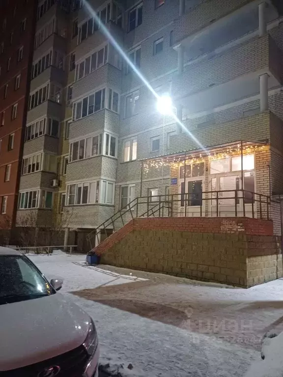 2-к кв. Омская область, Омск просп. Космический, 14Д (63.0 м) - Фото 1