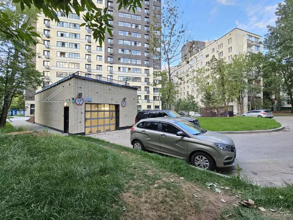 Гараж в Москва ул. Лавочкина, 18/1 (13 м) - Фото 2