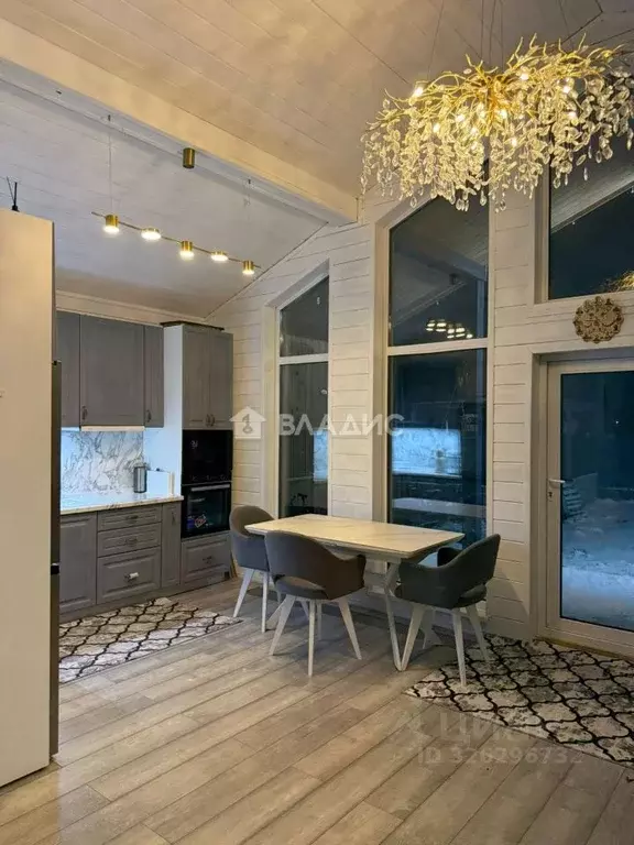 Дом в Владимирская область, Владимир д. Уварово, ул. Большая ... - Фото 1