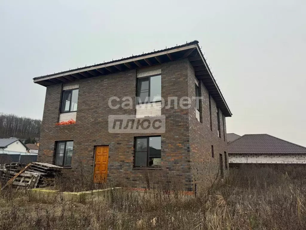 Дом в Калужская область, Калуга ул. Речная (216 м) - Фото 1