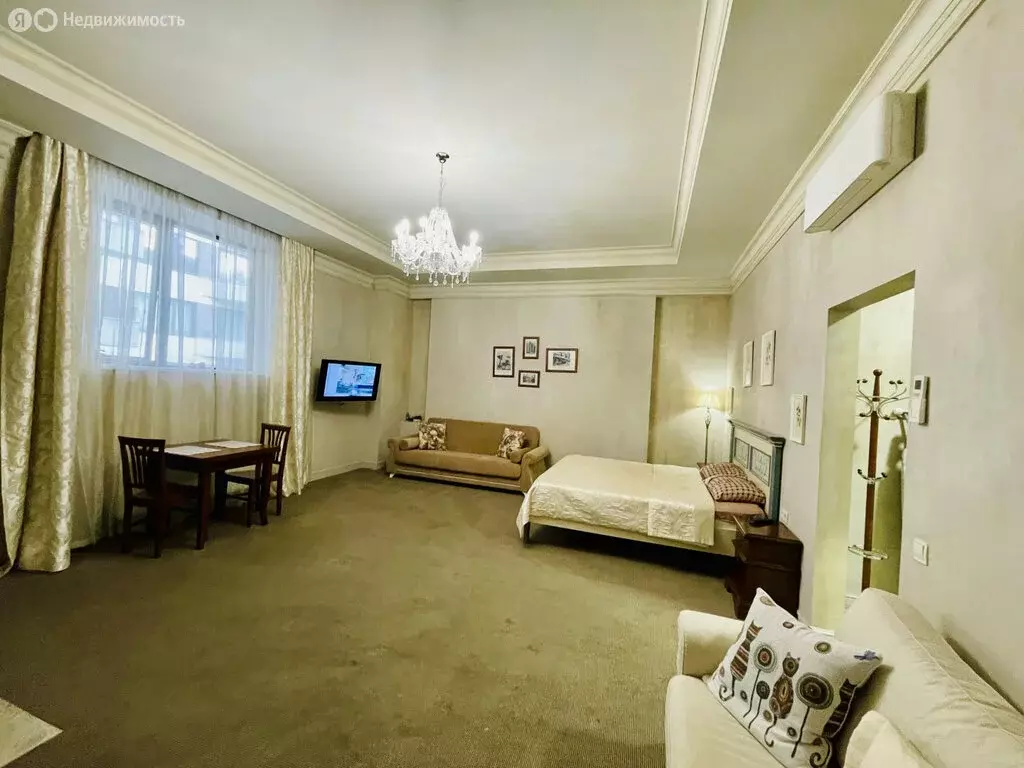 Квартира-студия: Ялта, Парковый проезд, 5В (53.2 м) - Фото 1