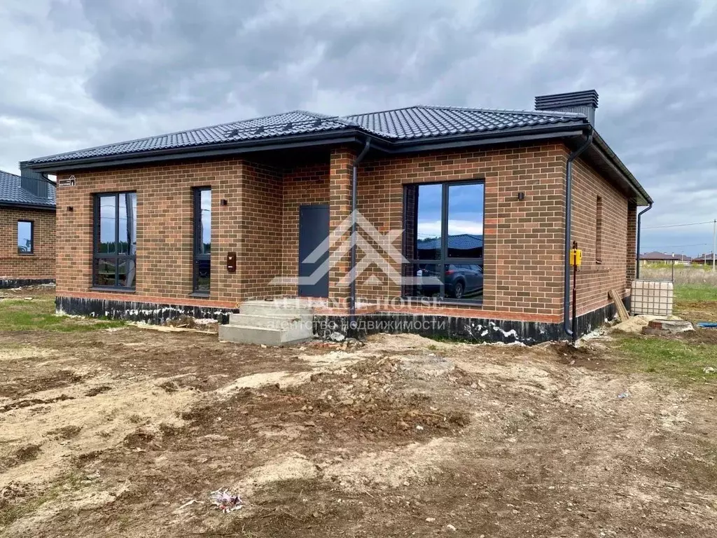 Дом в Татарстан, Лаишевский район, Егорьевское с/пос, д. Кзыл-Иль, ... - Фото 1