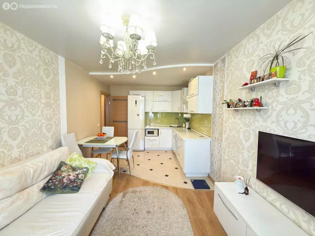 2-комнатная квартира: Артём, улица Гоголя, 7 (55.4 м) - Фото 2