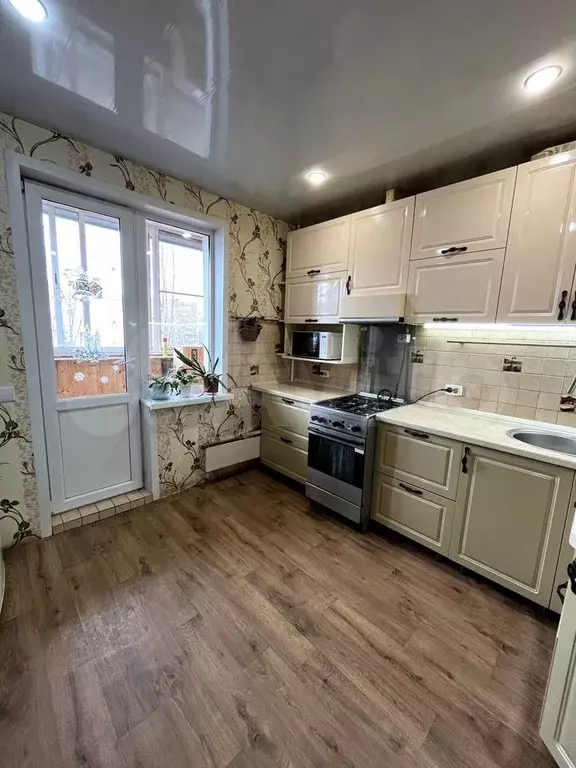 2-к. квартира, 53 м, 4/5 эт. - Фото 1