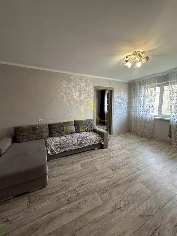 2-к кв. Оренбургская область, Орск просп. Мира, 21А (45.0 м) - Фото 1