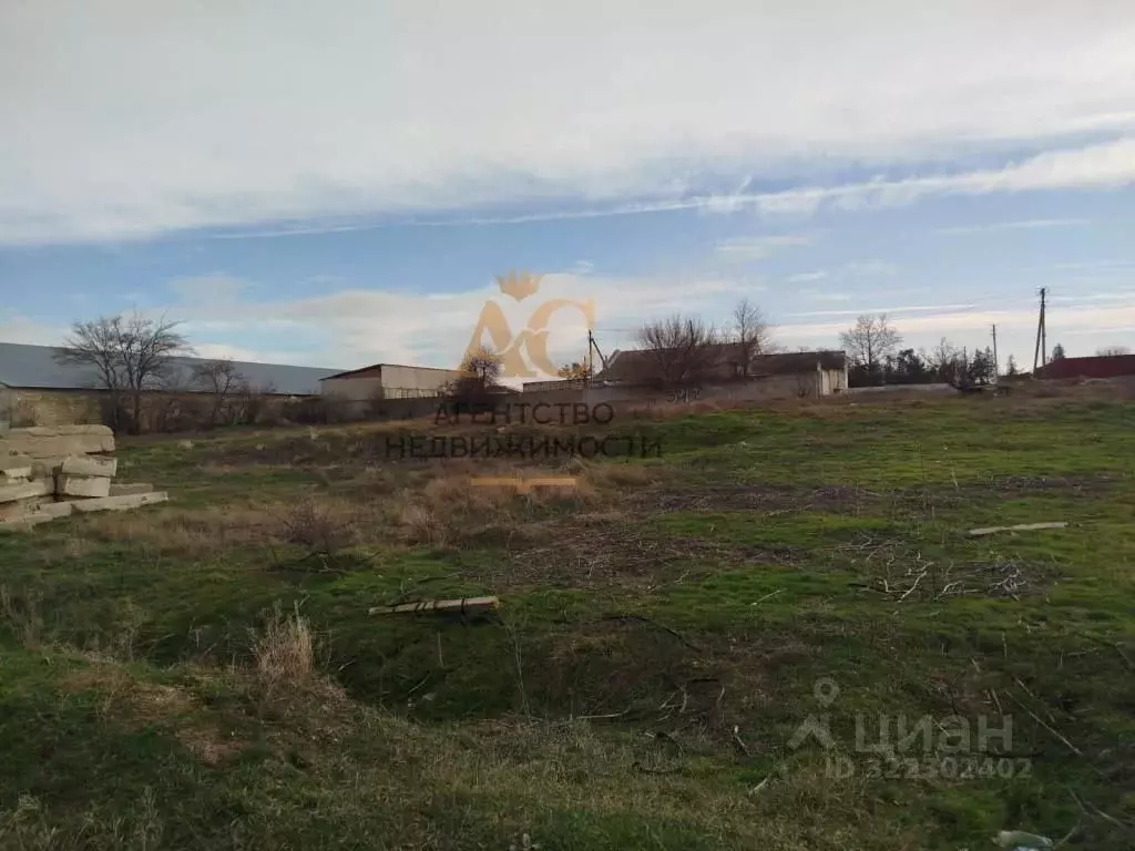 Участок в Крым, Кировский район, с. Журавки ул. Школьная (25.0 сот.) - Фото 2