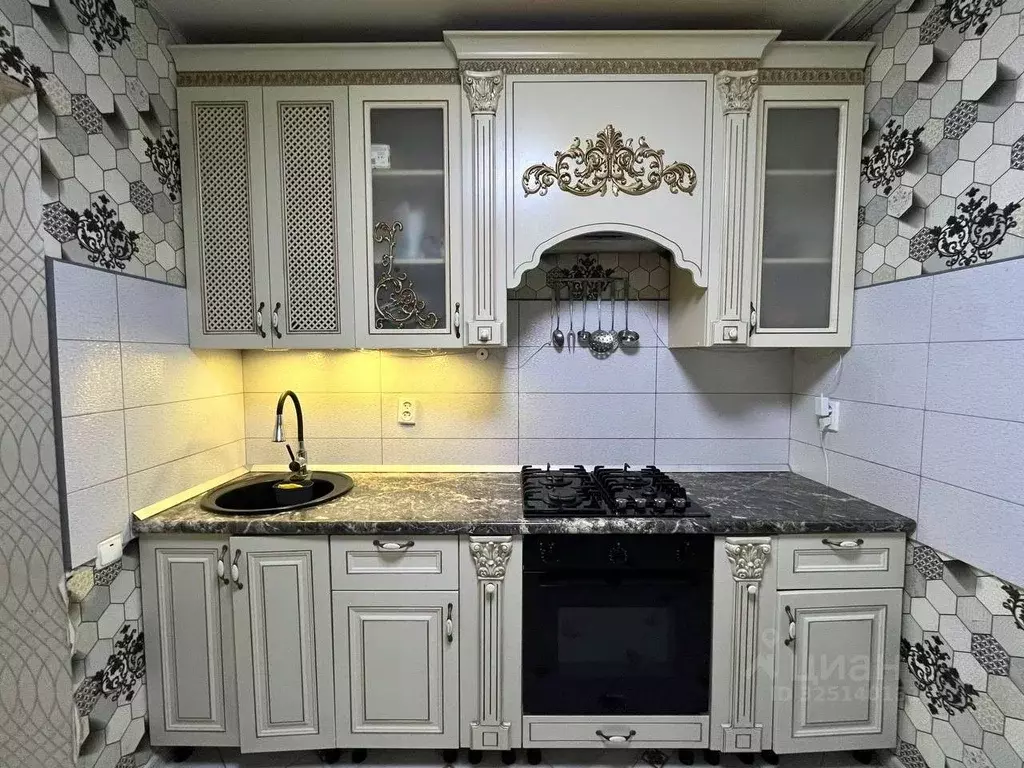 2-к кв. Адыгея, Тахтамукайский район, Яблоновский пгт Совхозная ул., ... - Фото 1