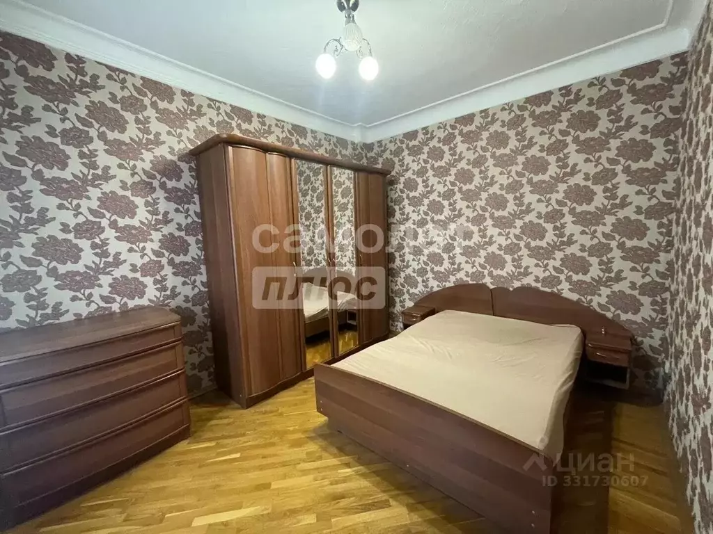 2-к кв. Курская область, Курск ул. Радищева, 52 (60.0 м) - Фото 1