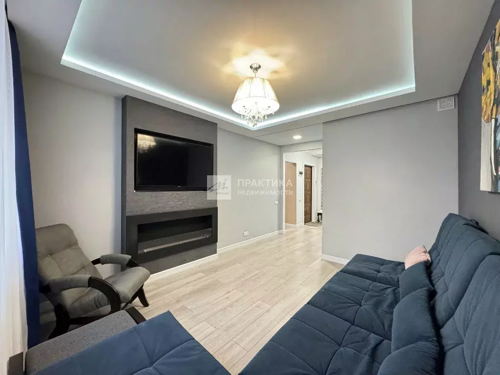 Продается 3-комнатная квартира - Фото 2