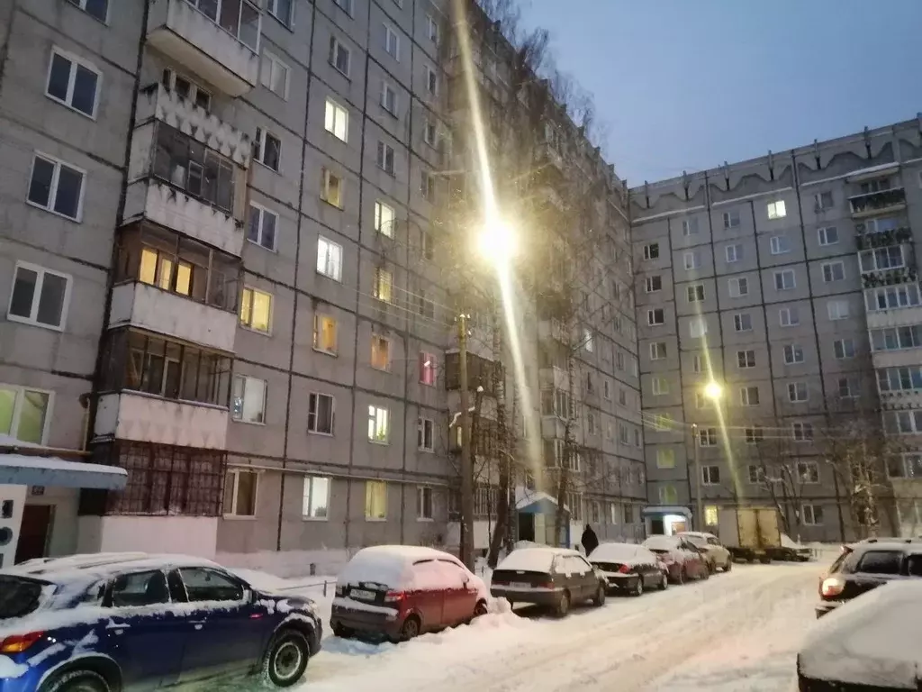 2-к кв. Коми, Сыктывкар ул. Малышева, 24 (52.3 м) - Фото 0