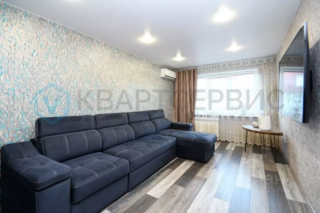 2-к кв. Омская область, Омск ул. 16-й Военный городок, 408 (47.5 м) - Фото 0