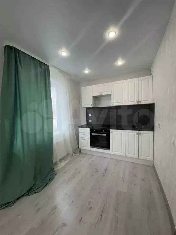 2-к. квартира, 42 м, 1/9 эт. - Фото 1