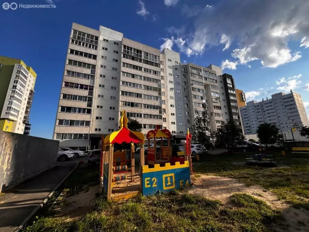 2-комнатная квартира: Челябинск, улица Академика Сахарова, 32 (52 м) - Фото 0